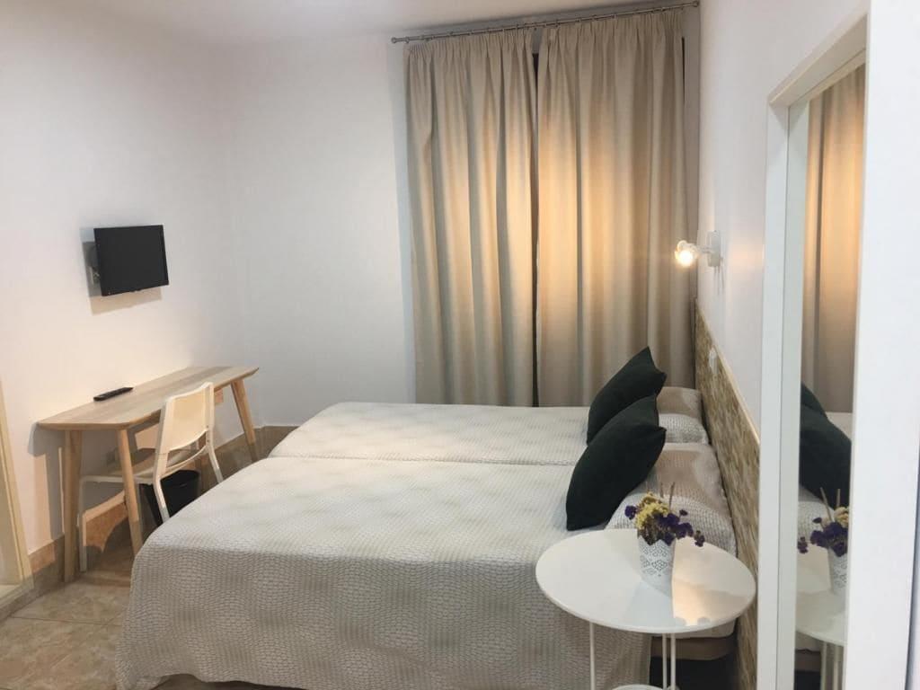 Hostal Residencia Cardona Arrecife  Εξωτερικό φωτογραφία
