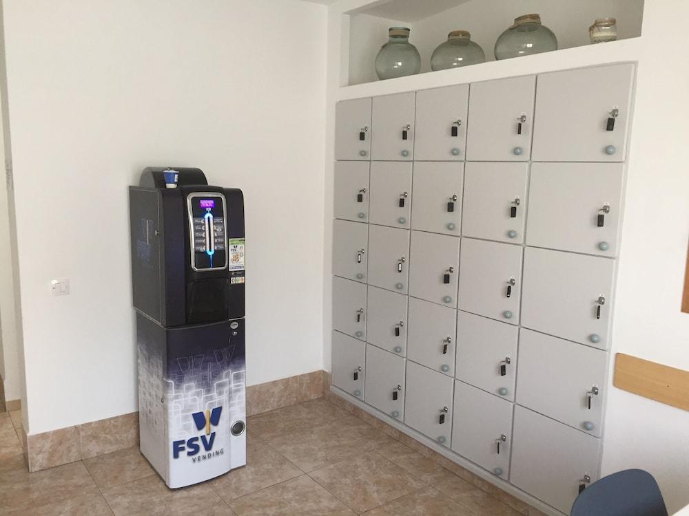 Hostal Residencia Cardona Arrecife  Εξωτερικό φωτογραφία