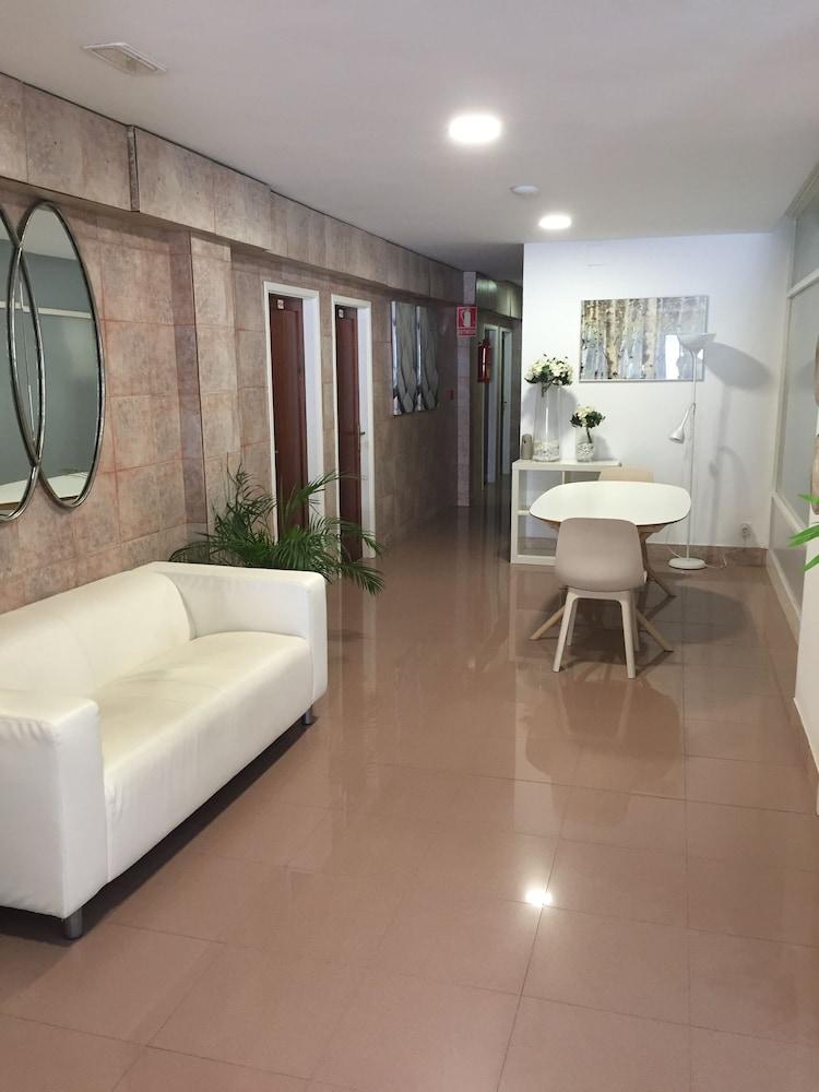 Hostal Residencia Cardona Arrecife  Εξωτερικό φωτογραφία
