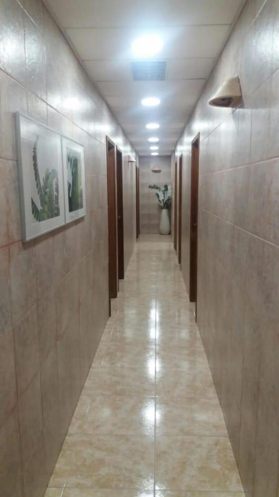 Hostal Residencia Cardona Arrecife  Εξωτερικό φωτογραφία