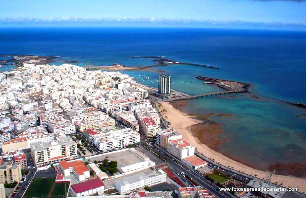 Hostal Residencia Cardona Arrecife  Εξωτερικό φωτογραφία